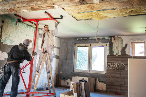 Best Spray Foam Insulation  in Smithers, WV